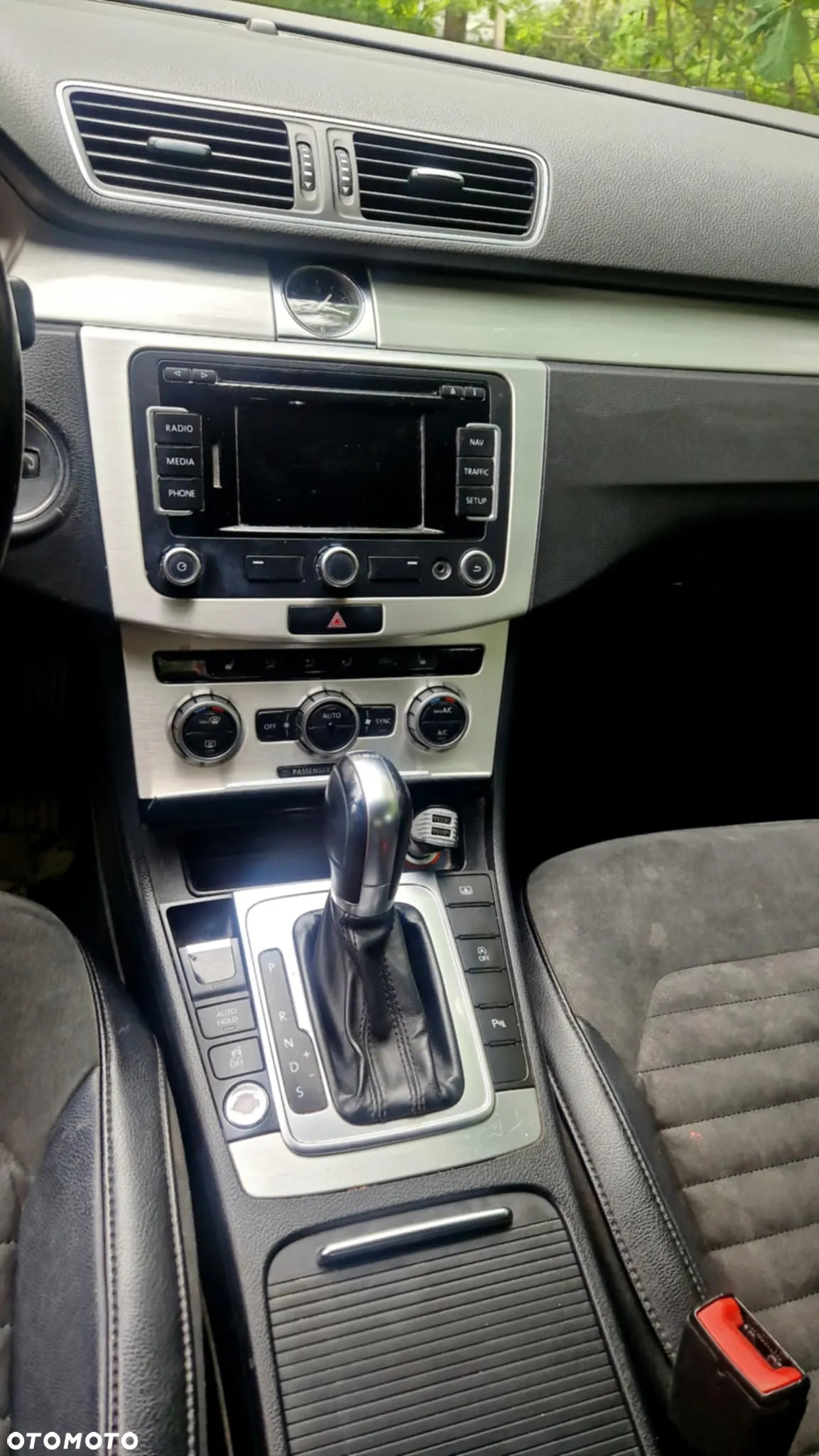 Volkswagen Passat 2.0 TDI Highline DSG - 6