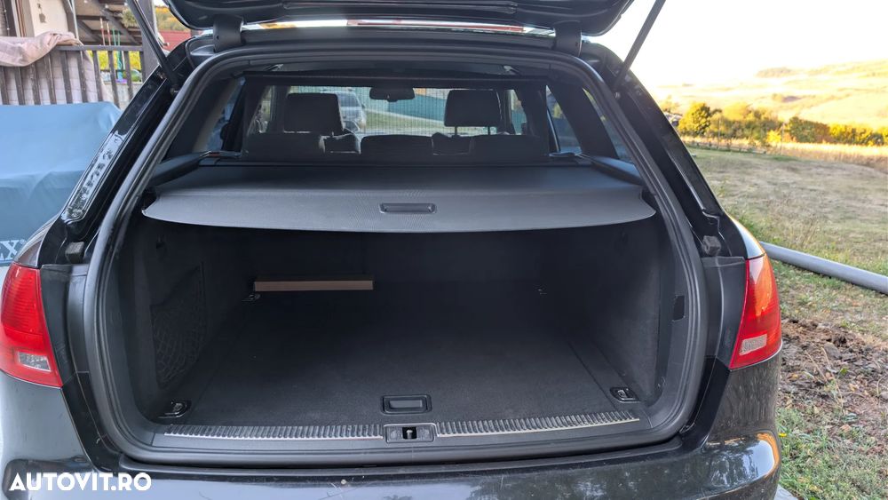 Audi A4 Avant 2.0 TDI - 7