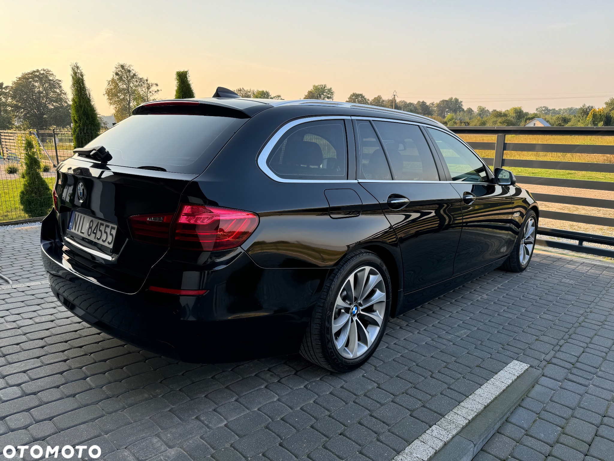 BMW Seria 5 520d Sport Line - 5