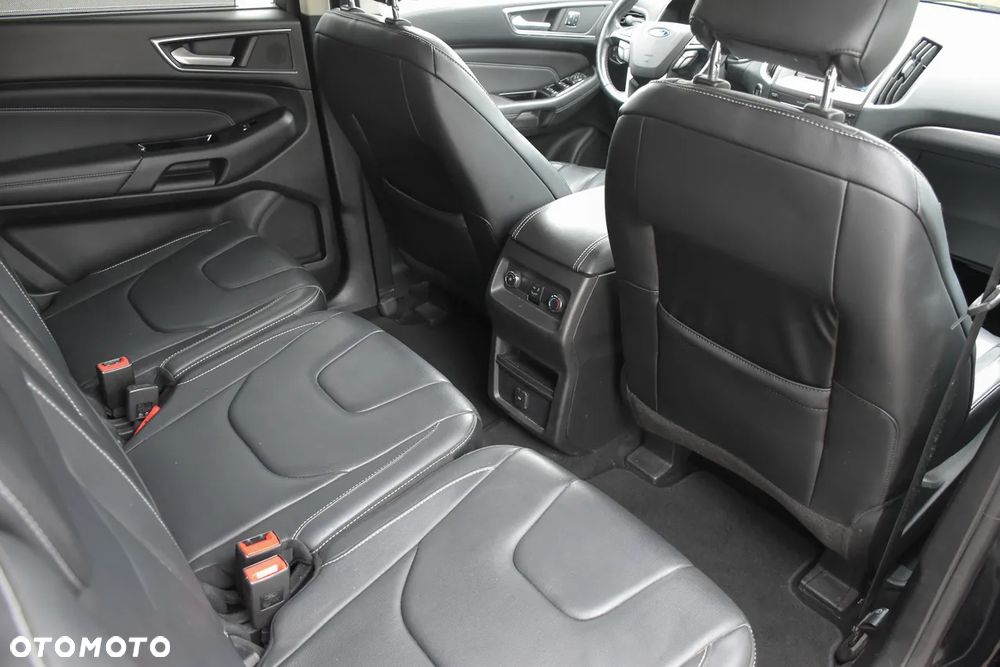 Ford S-Max 2.0 TDCi ST-Line - 32