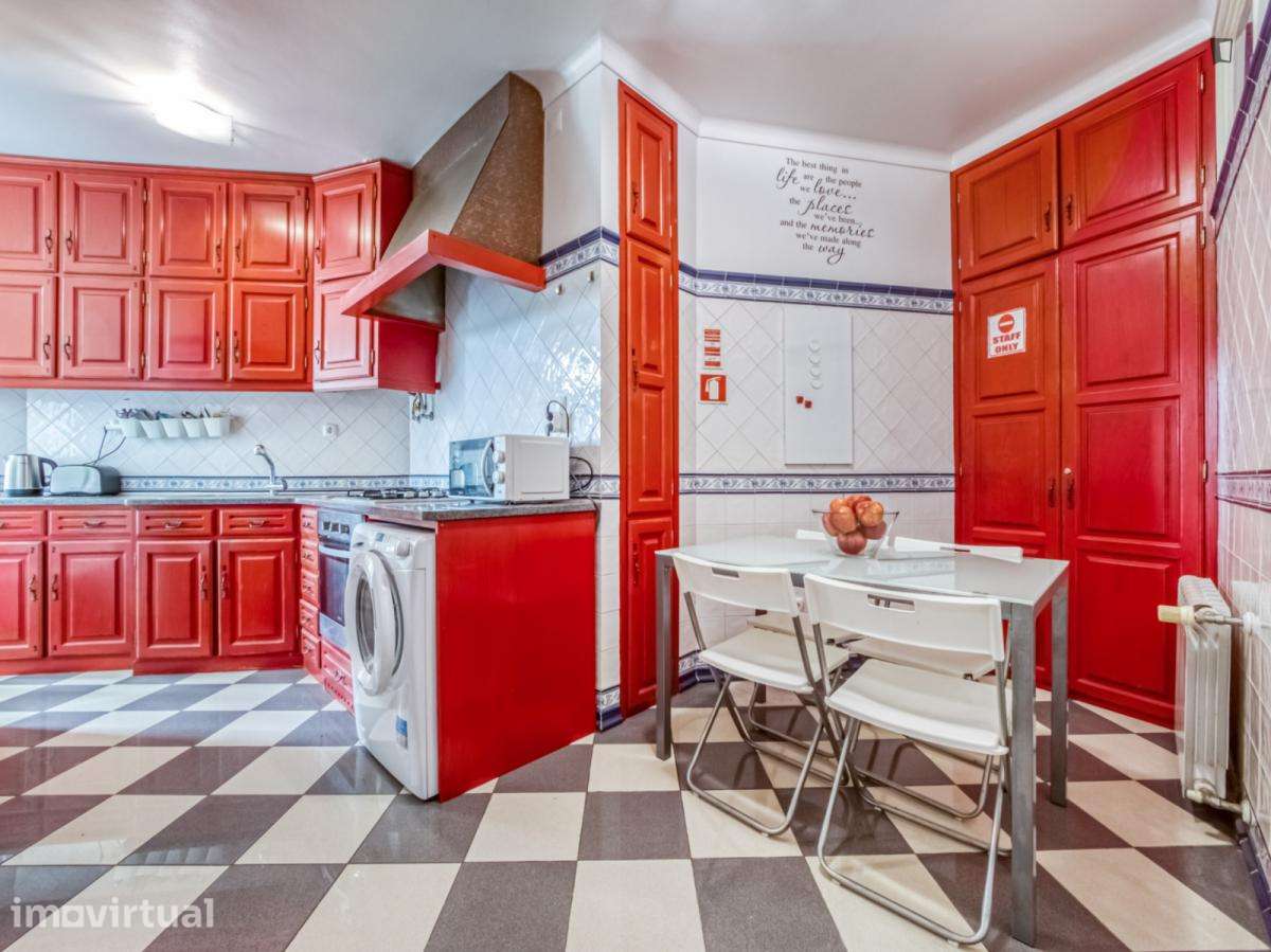 Quarto - localizado em Arroios Lisbon - Grande imagem: 3/21