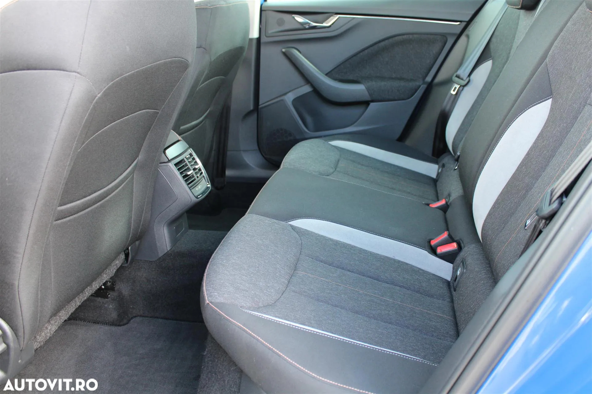 Skoda Kamiq 1.0 TSI DSG Style - 12