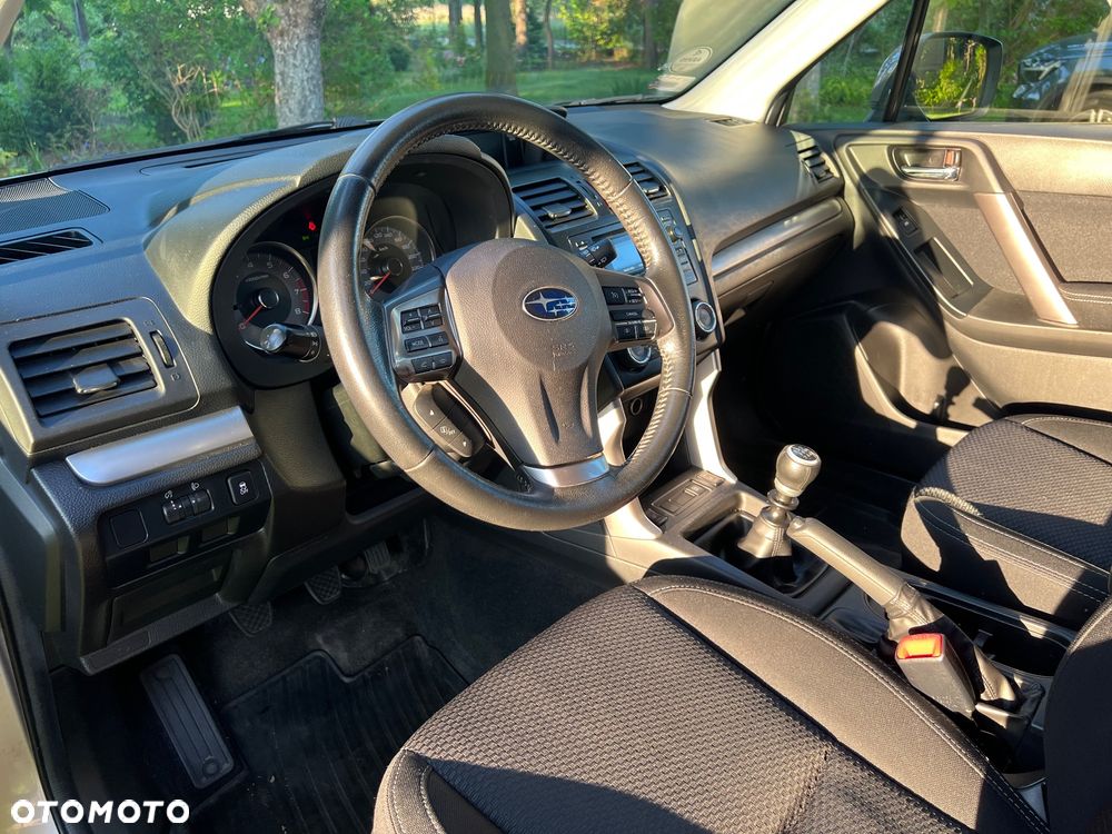 Subaru Forester 2.0i Exclusive - 5