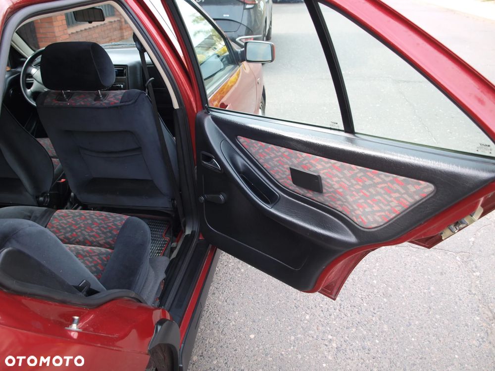 Seat Toledo 1.6 Stella - 15