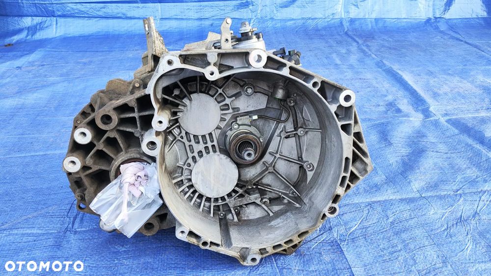 SKRZYNIA BIEGÓW MANUALNA 6-B F40 55583502 OPEL INSIGNIA A ZAFIRA C 2.0 CDTI - 4