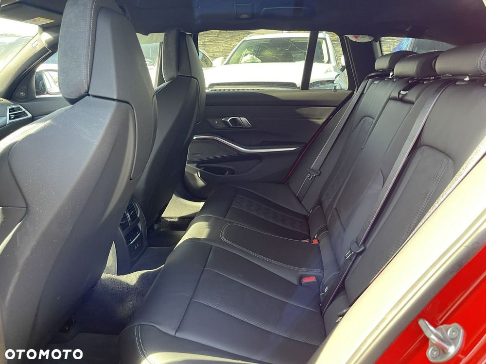 BMW M3 Competition xDrive sport - 10