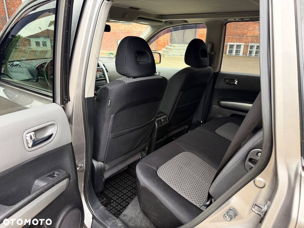 Nissan X-Trail 2.0 dCi XE - 20