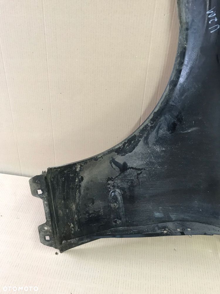 BŁOTNIK PRAWY PRZÓD PRZEDNI MERCEDES E- KLASA W211 2002 - 2009 R KOLOR 197 - 12