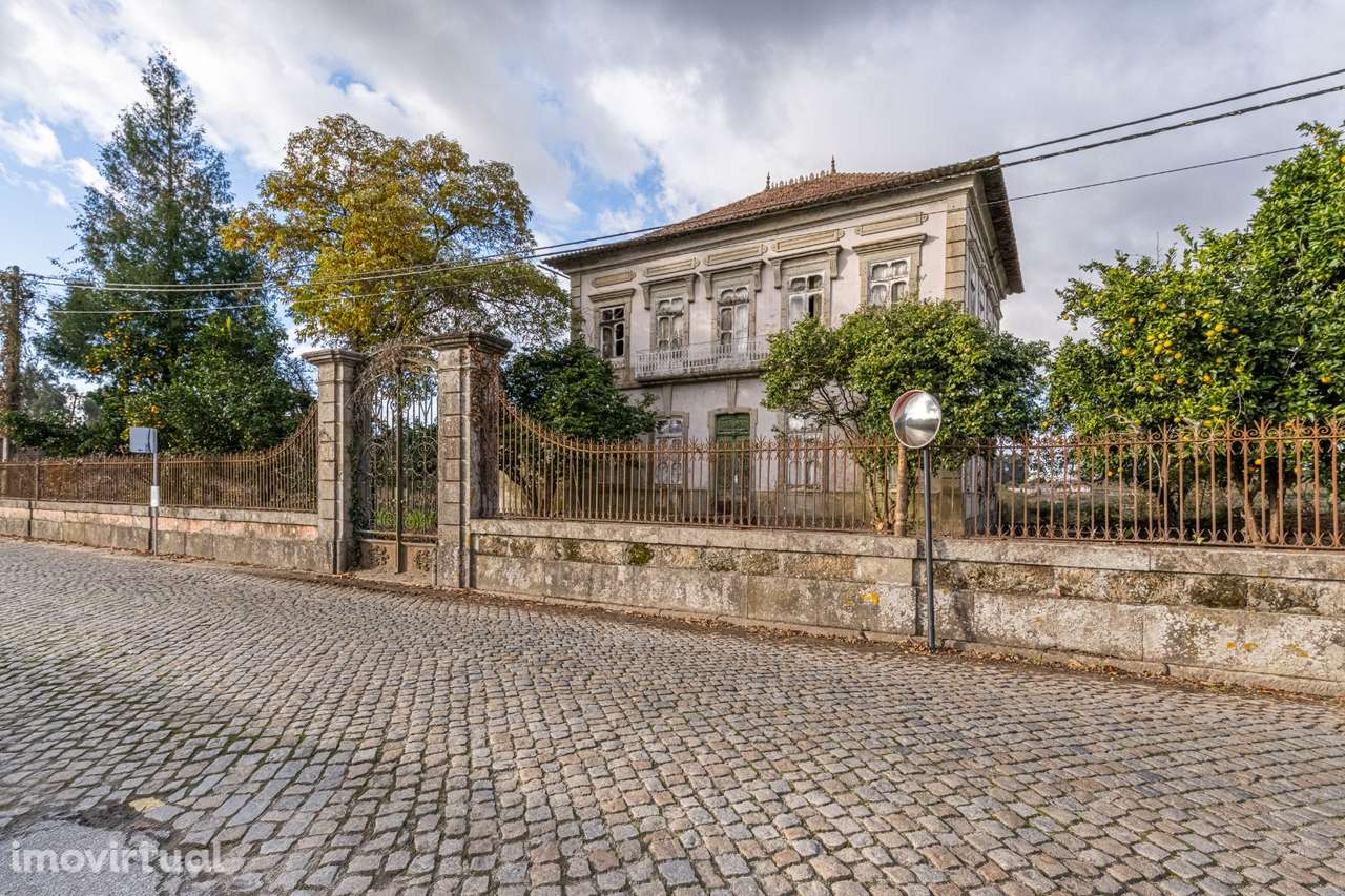 Moradia Senhorial - Felgueiras - Grande imagem: 3/36