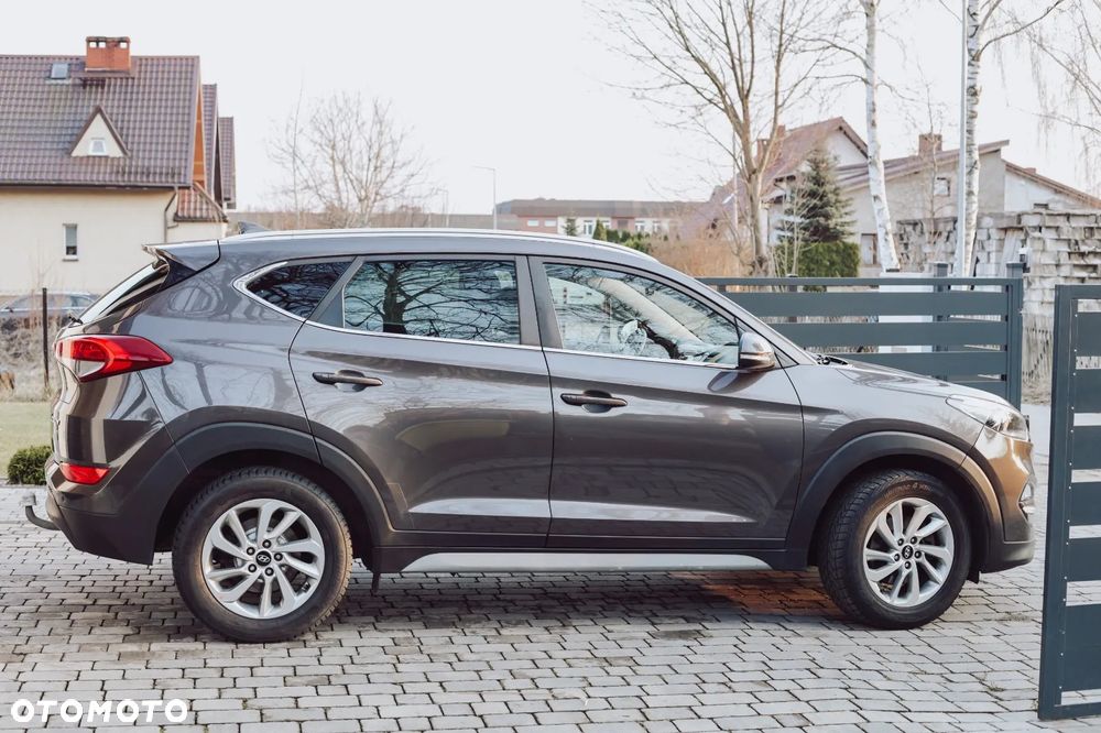 Hyundai Tucson blue 1.7 CRDi 2WD Advantage - 1