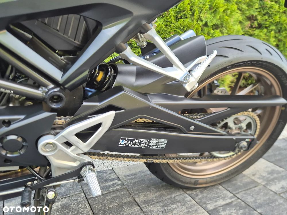 Honda CB - 20