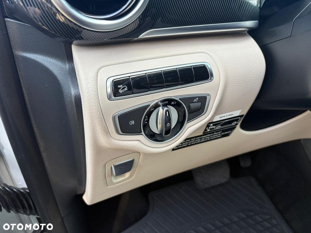 Mercedes-Benz Klasa V 250 (BlueTEC) d Avantgarde 7G-Tronic (d³ugi) - 24