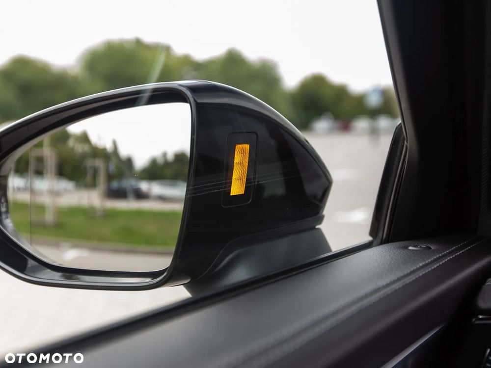 Audi A6 Avant 50 TDI mHEV Quattro S Line Tiptronic - 37