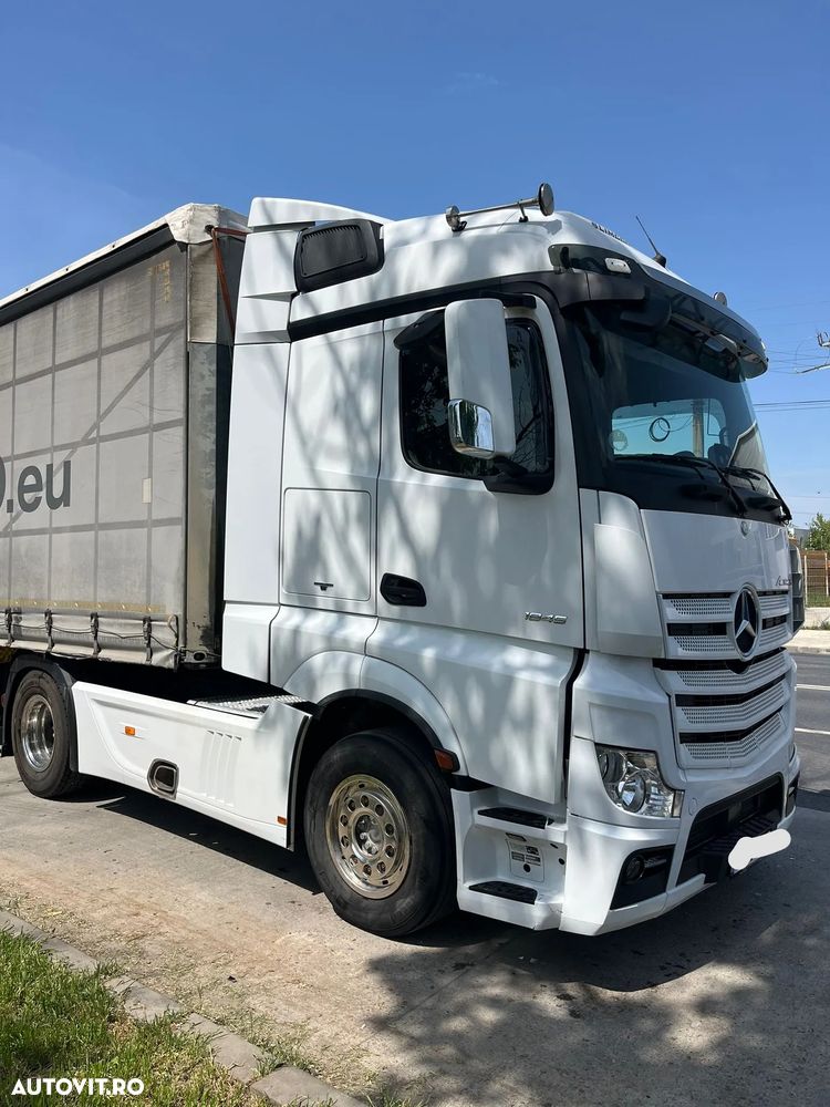 Mercedes-Benz Actros - 7
