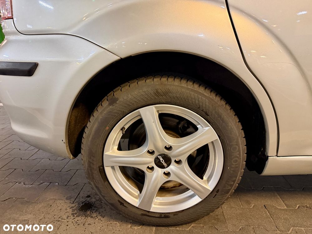 Toyota Corolla Verso 1.8 Multi-Mode Sol - 12