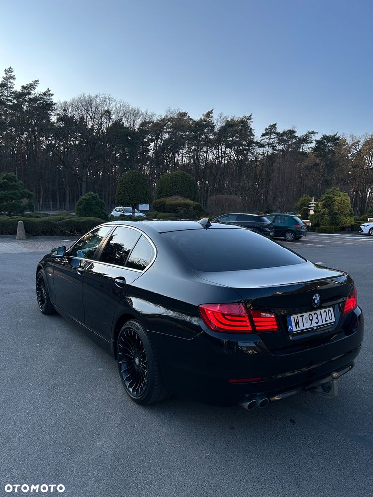 BMW Seria 5 520d - 13