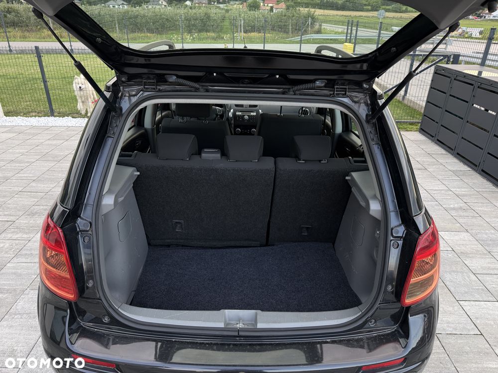 Suzuki SX4 - 21