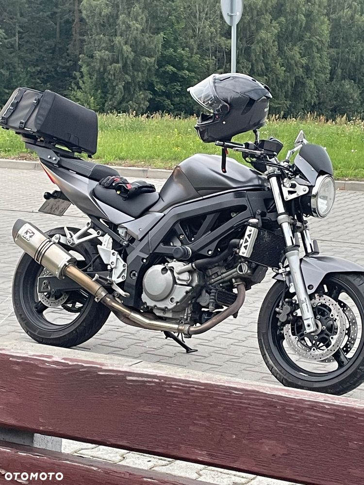 Suzuki SV - 8