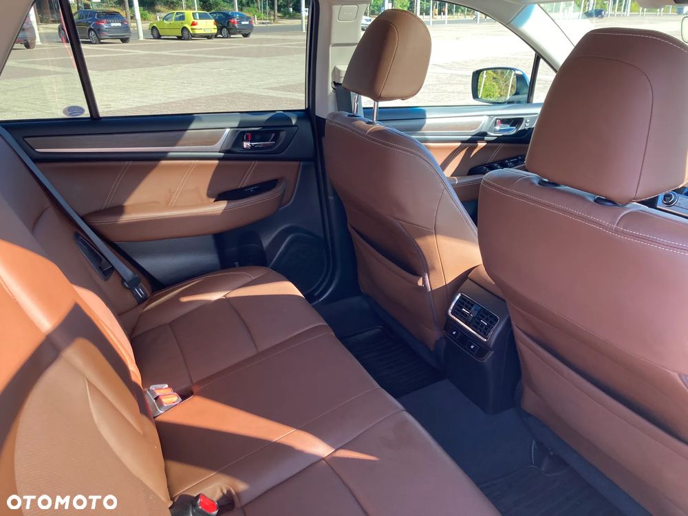 Subaru Outback - 25