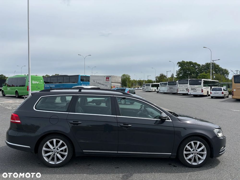 Volkswagen Passat 2.0 TDI BlueMotion Technology Comfortline - 4