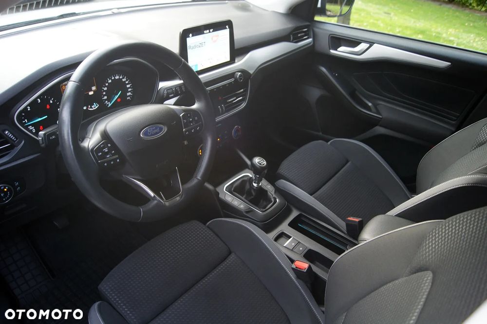 Ford Focus Turnier 1.5 EcoBlue Start-Stopp-System COOL&CONNECT - 20