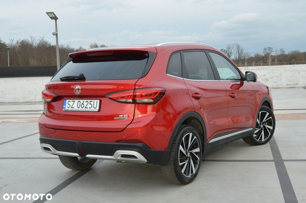 MG ZS 1.5 HEV+ Exclusive - 17