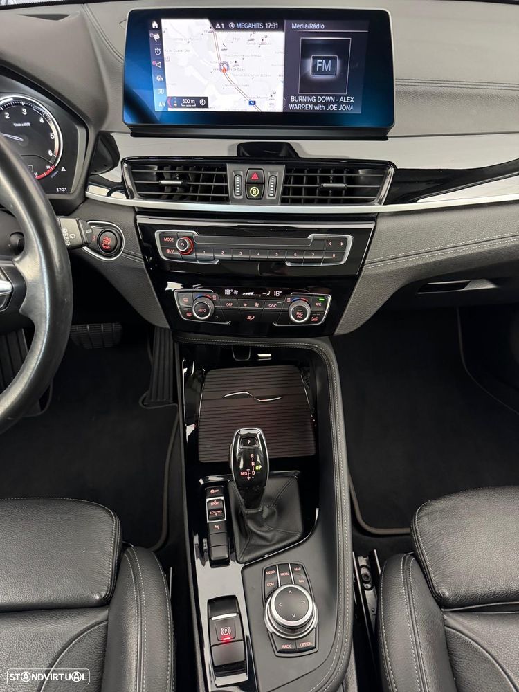 BMW X2 18 d sDrive Auto Pack M - 16