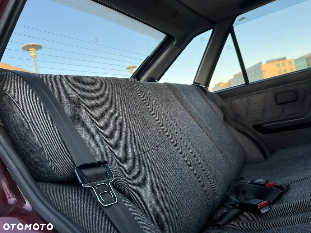 Polonez Caro - 13