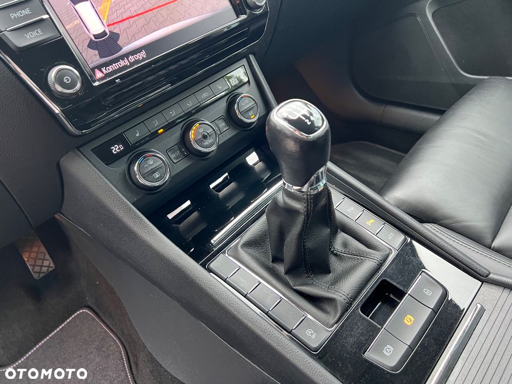 Skoda Superb 2.0 TDI Ambition - 18