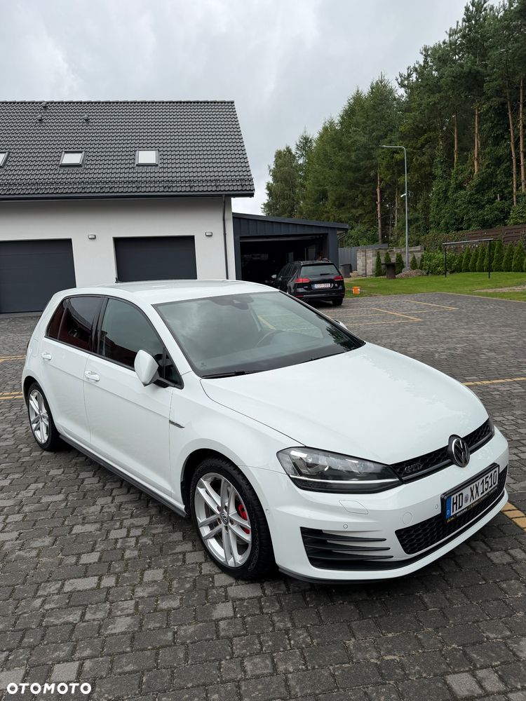 Volkswagen Golf 2.0 TDI BMT GTD - 38