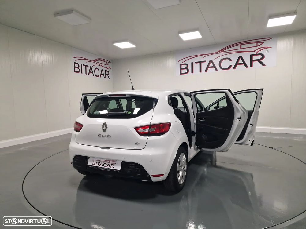 Renault Clio 1.5 dCi Zen - 34