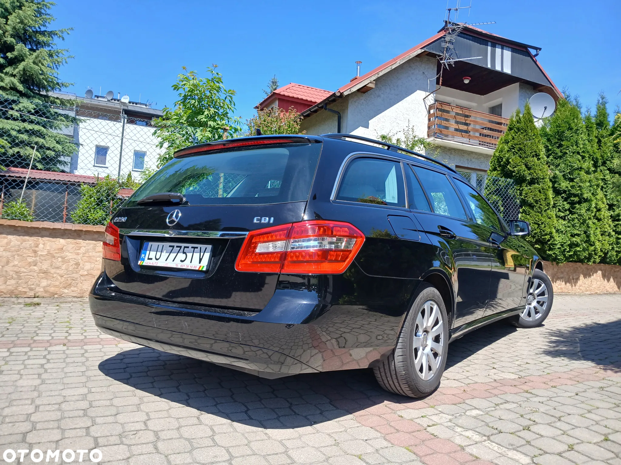 Mercedes-Benz Klasa E 250 CDI BlueEff - 16