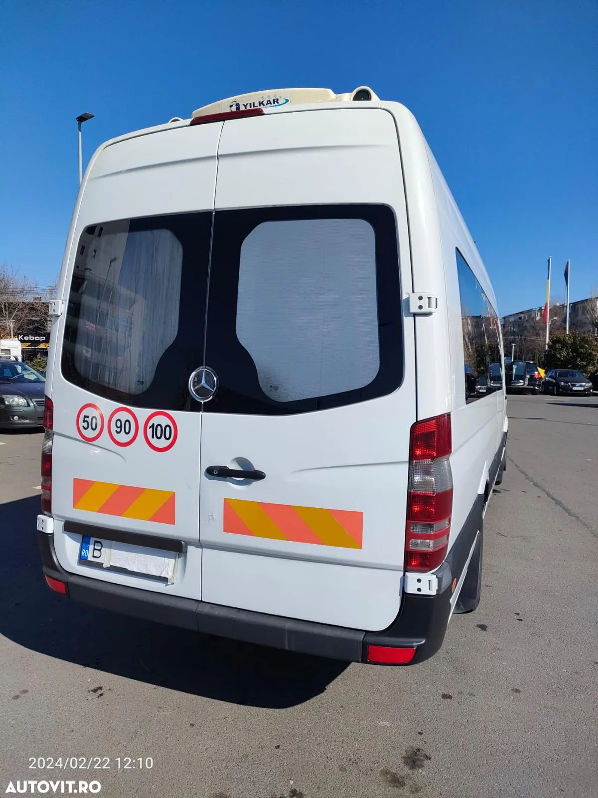 Mercedes-Benz Sprinter - 11