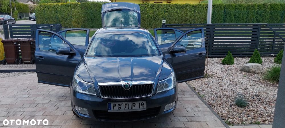 Skoda Octavia 1.4 TSI Ambiente - 9