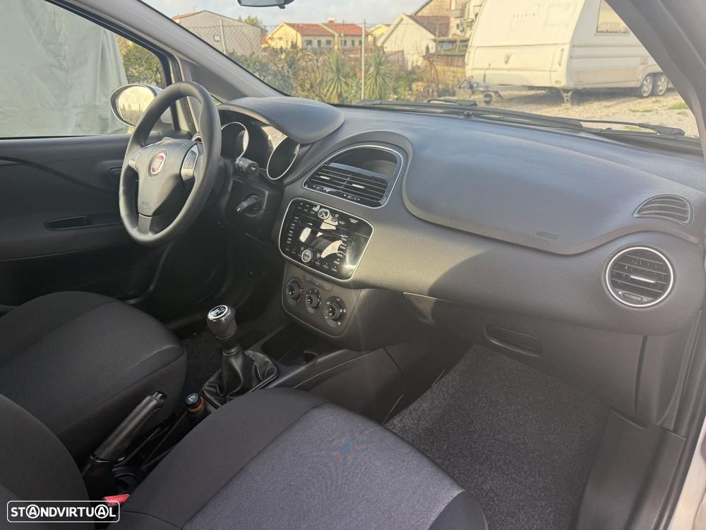 Fiat Punto 1.3 M-Jet Easy S&S - 26