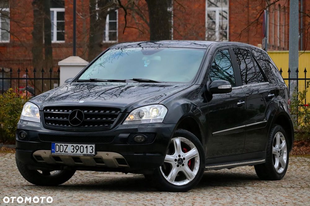 Mercedes-Benz ML - 39