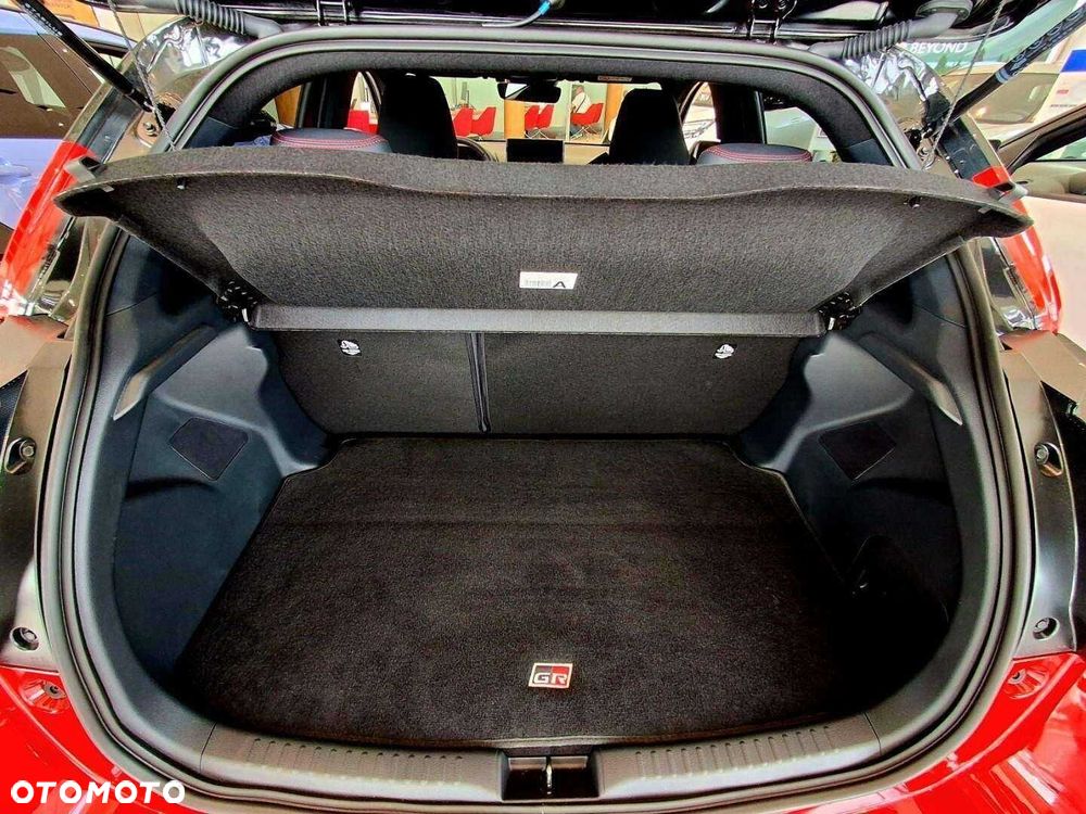 Toyota Yaris Hybrid 1.5 GR Sport - 3