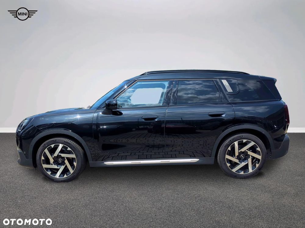 MINI Countryman E 66.5kWh Linia Favoured - 6