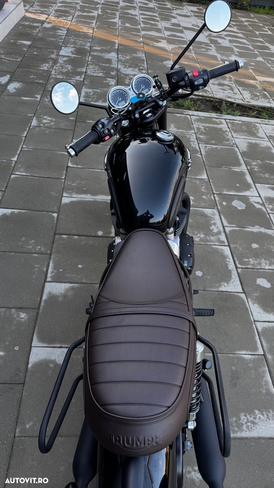 Triumph Bonneville T120 Black - 8