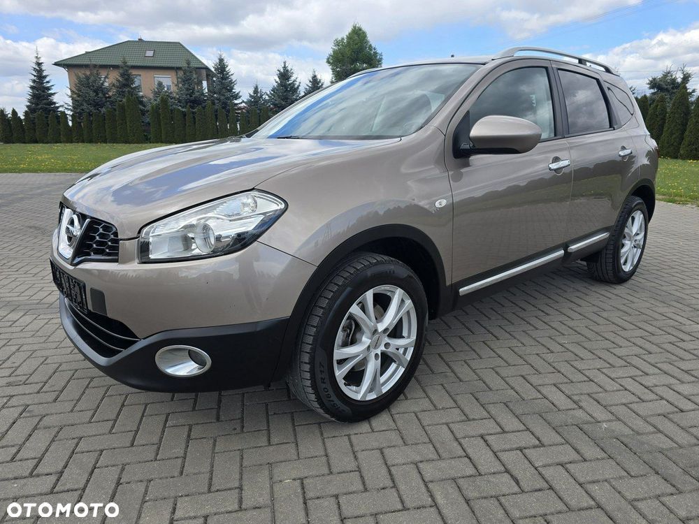 Nissan Qashqai+2 - 6