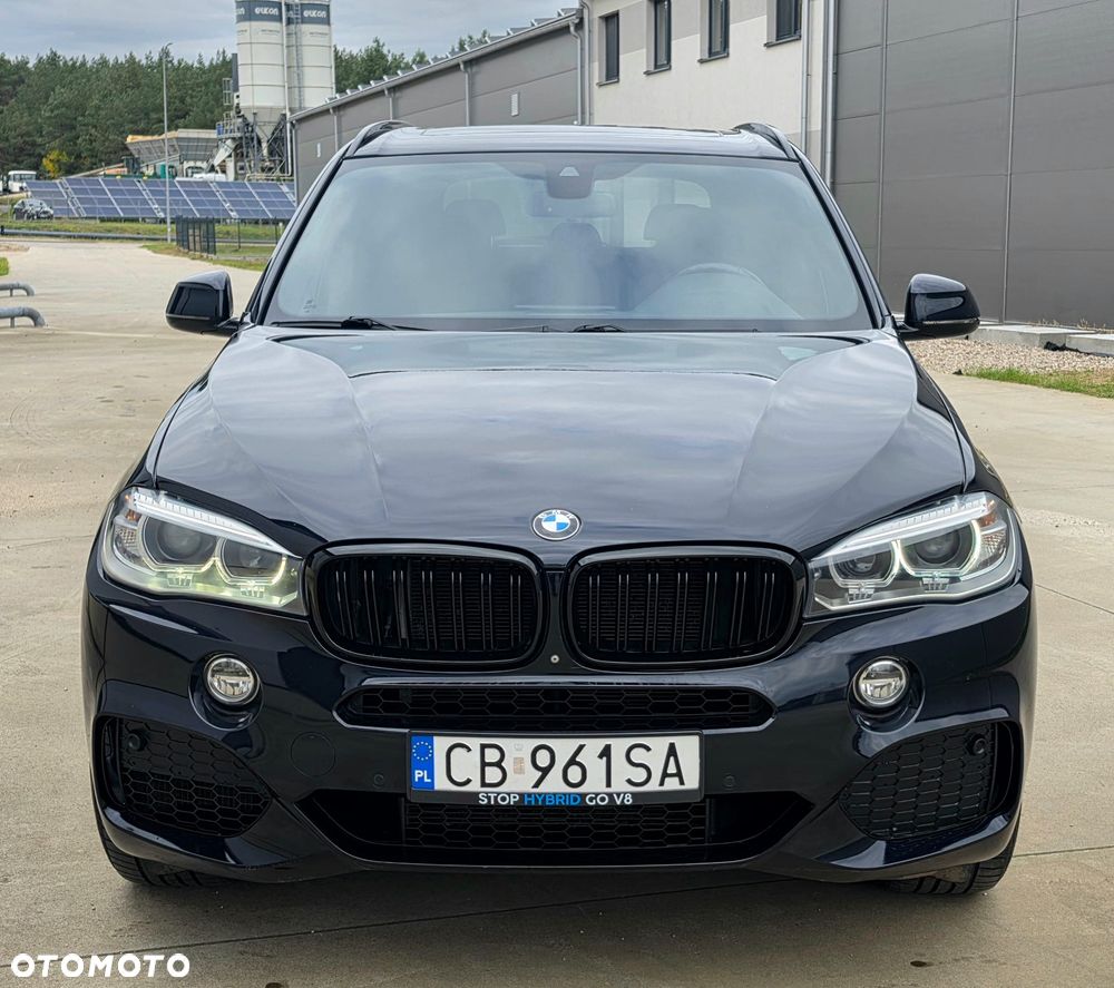 BMW X5 xDrive50i - 10