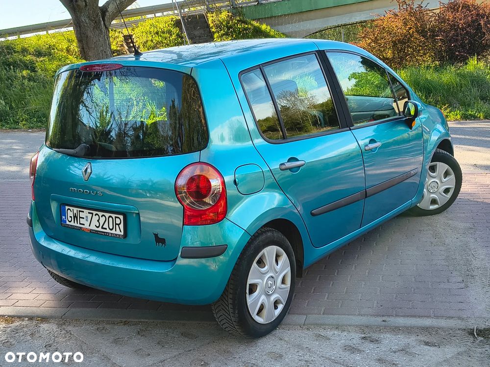 Renault Modus - 12