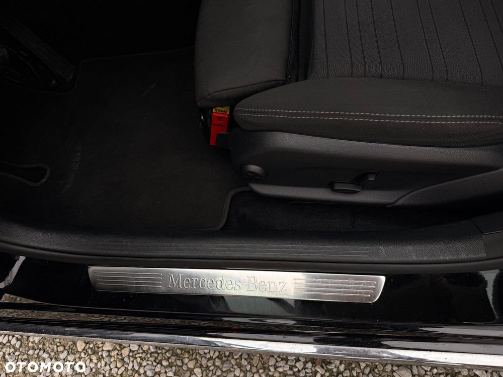 Mercedes-Benz Klasa C 160 9G-TRONIC - 16