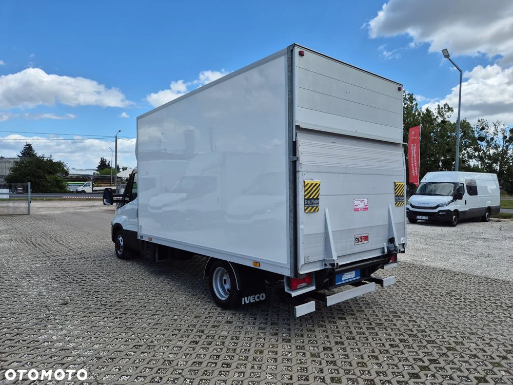 Iveco Daily 35C16 Hi-Matic, kontener 8PAL, winda 750KG, 133 600KM, klimatyzacja, webasto, drzwi boczne - 7