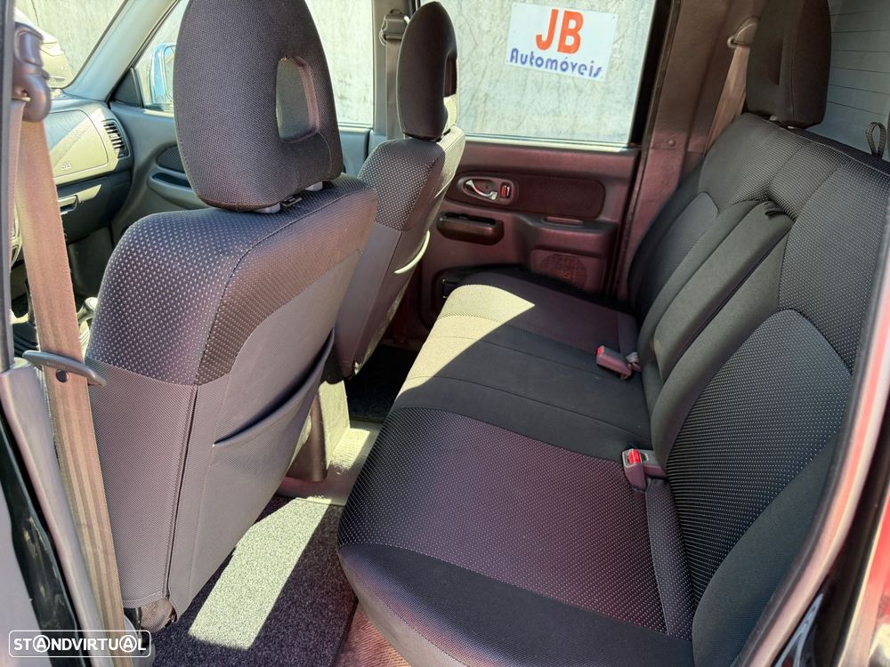 Mitsubishi L200 2.5 TD Strakar Elegance HT - 12