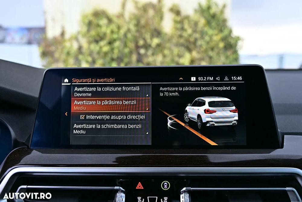 BMW X3 xDrive30i AT - 34