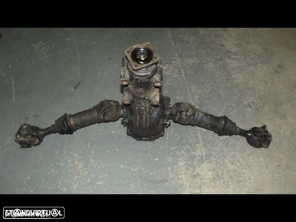 datsun 180 B diferençial c/mangas de eixo e veio de transmissao - 1