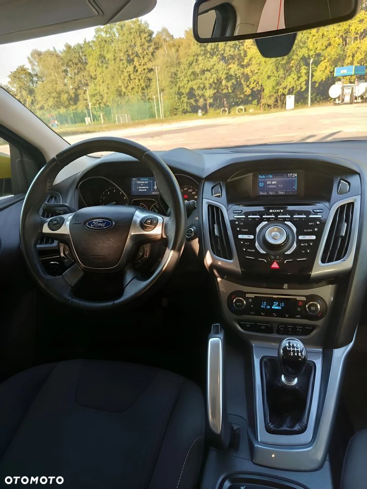 Ford Focus - 18