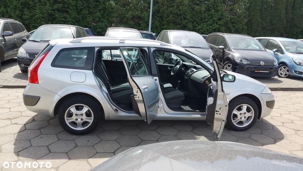 Renault Megane 1.6 Exception - 6