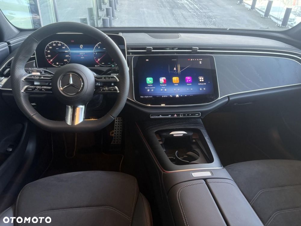 Mercedes-Benz Klasa E - 8